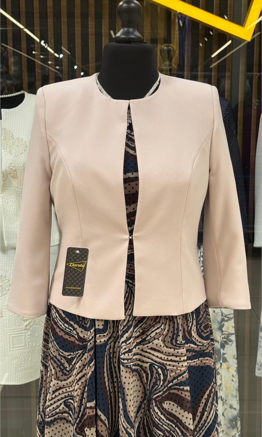 Navy chanel jacket - size 42-52