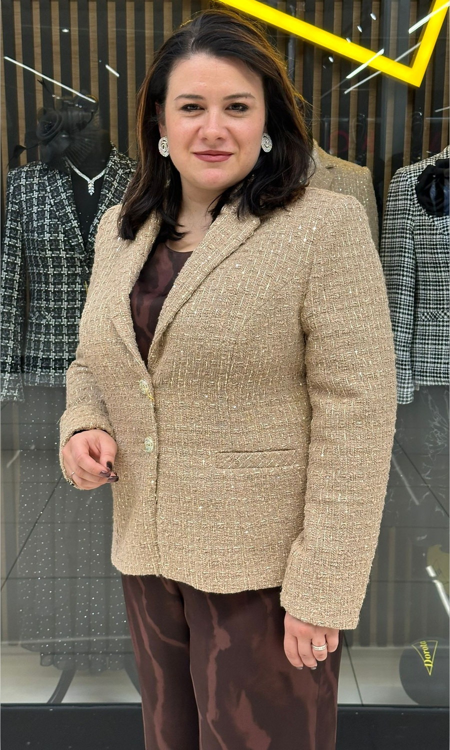 Klasyczny żakiet boucle beż 42-52